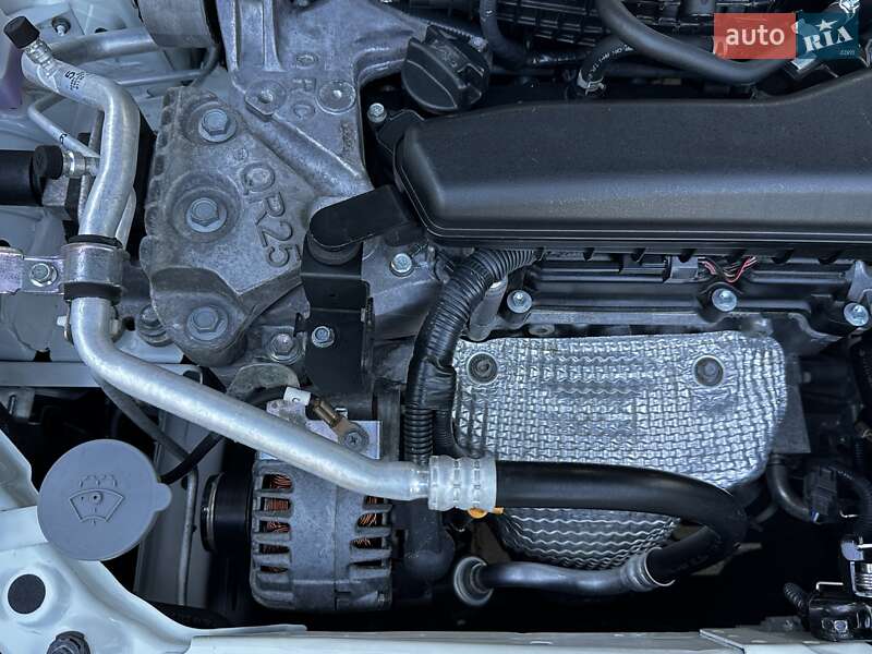 Внедорожник / Кроссовер Nissan Rogue 2017 в Дрогобыче