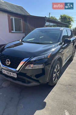 Внедорожник / Кроссовер Nissan Rogue 2021 в Звягеле