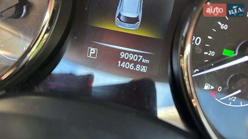 Позашляховик / Кросовер Nissan Rogue 2016 в Івано-Франківську