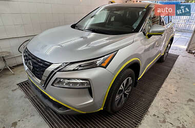 Внедорожник / Кроссовер Nissan Rogue 2021 в Киеве