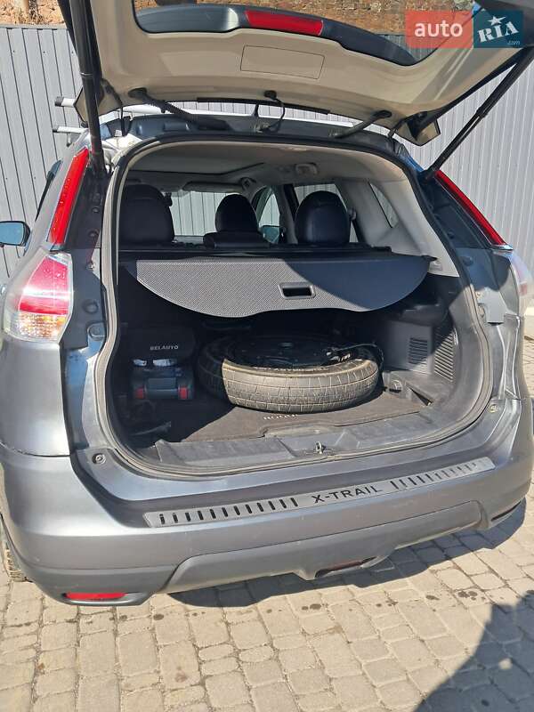 Позашляховик / Кросовер Nissan Rogue 2015 в Дніпрі