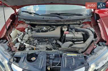 Внедорожник / Кроссовер Nissan Rogue 2019 в 