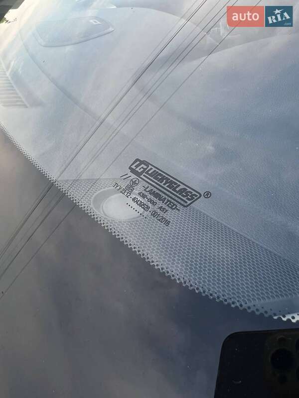 Позашляховик / Кросовер Nissan Rogue 2019 в Підволочиську