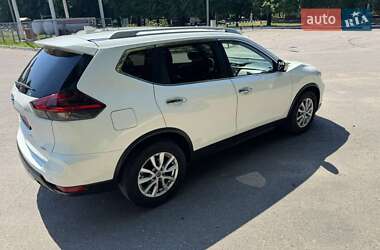 Позашляховик / Кросовер Nissan Rogue 2019 в 