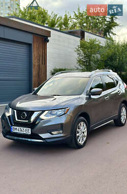 Внедорожник / Кроссовер Nissan Rogue 2017 в Киеве