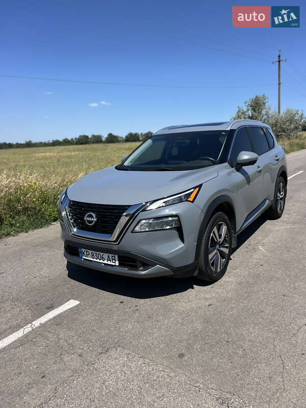 Nissan Rogue 2023