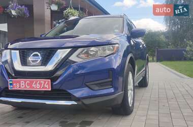 Позашляховик / Кросовер Nissan Rogue 2018 в Рівному