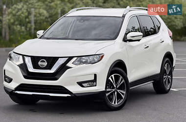Внедорожник / Кроссовер Nissan Rogue 2019 в Виннице
