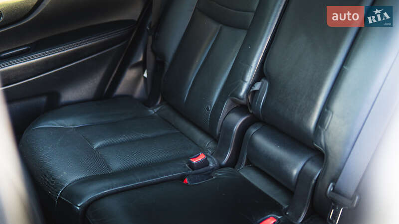 Позашляховик / Кросовер Nissan Rogue 2014 в Львові фото 28 Позашляховик / Кросовер Nissan Rogue 2014 в Львові