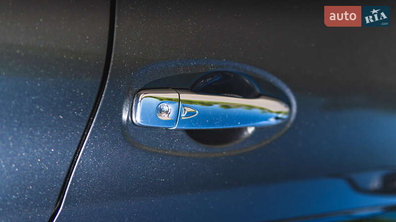 Позашляховик / Кросовер Nissan Rogue 2014 в Львові фото 52 Позашляховик / Кросовер Nissan Rogue 2014 в Львові