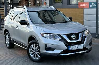 Внедорожник / Кроссовер Nissan Rogue 2019 в 
