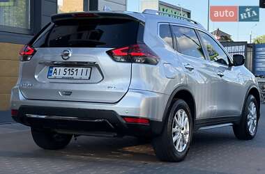 Внедорожник / Кроссовер Nissan Rogue 2019 в 