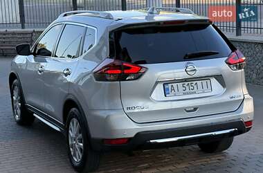 Внедорожник / Кроссовер Nissan Rogue 2019 в 