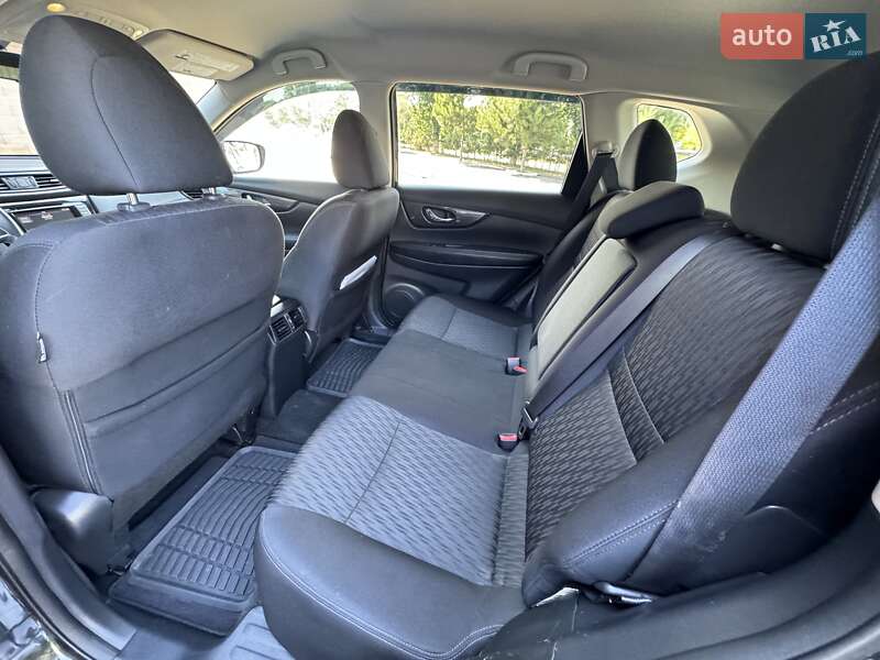 Внедорожник / Кроссовер Nissan Rogue 2018 в Одессе