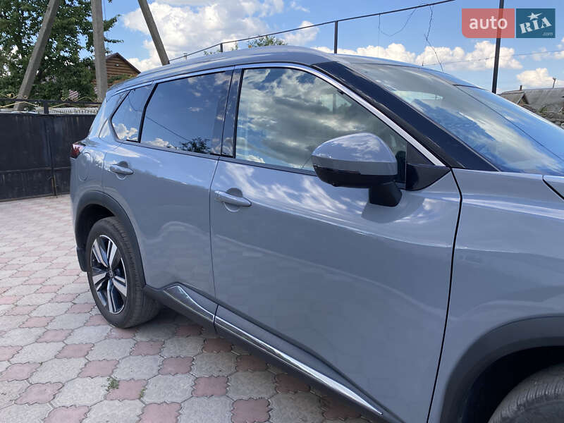 Внедорожник / Кроссовер Nissan Rogue 2020 в Кропивницком
