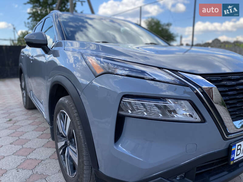 Внедорожник / Кроссовер Nissan Rogue 2020 в Кропивницком
