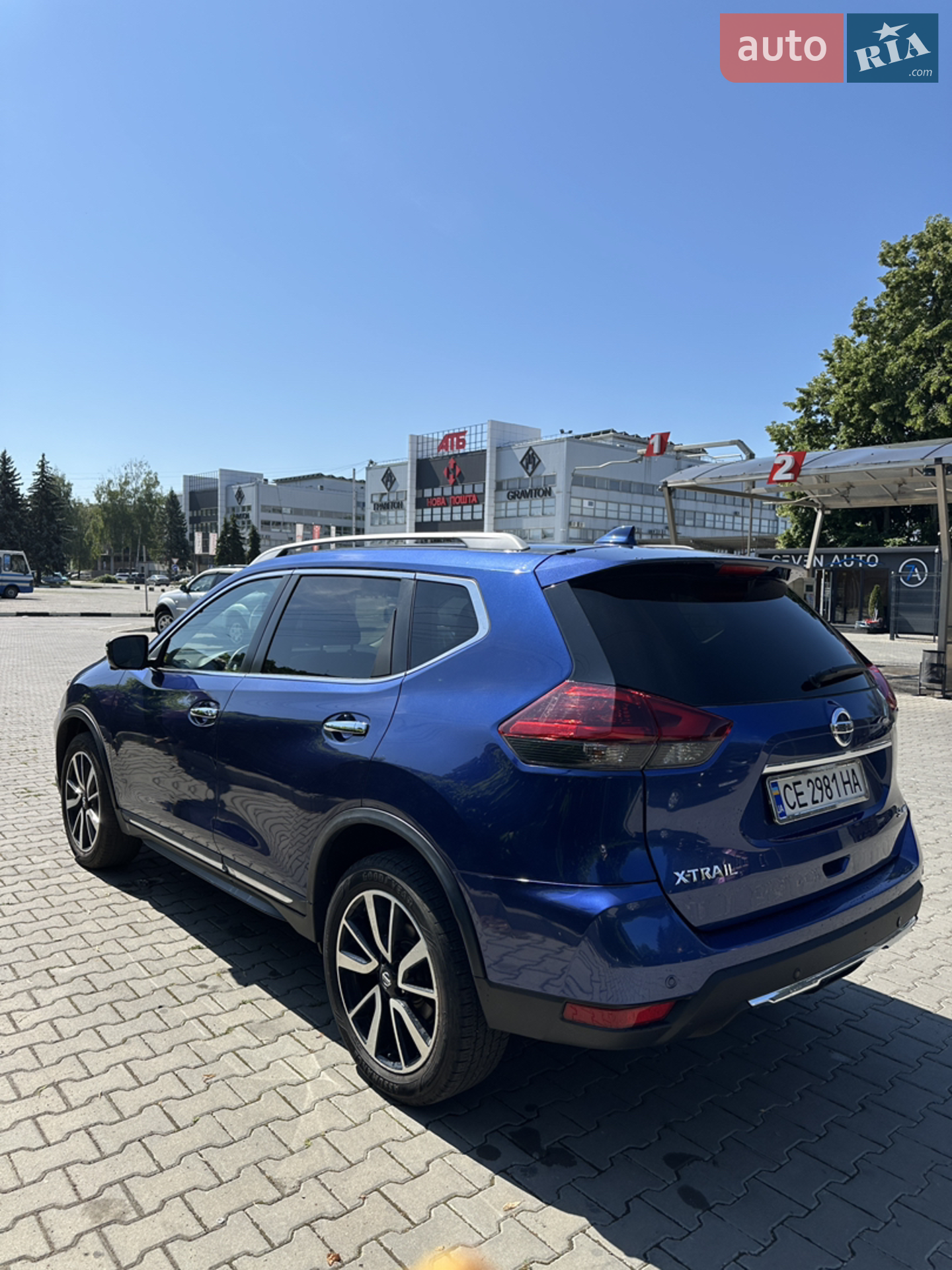 2019 Nissan Rogue - мініатюра 9