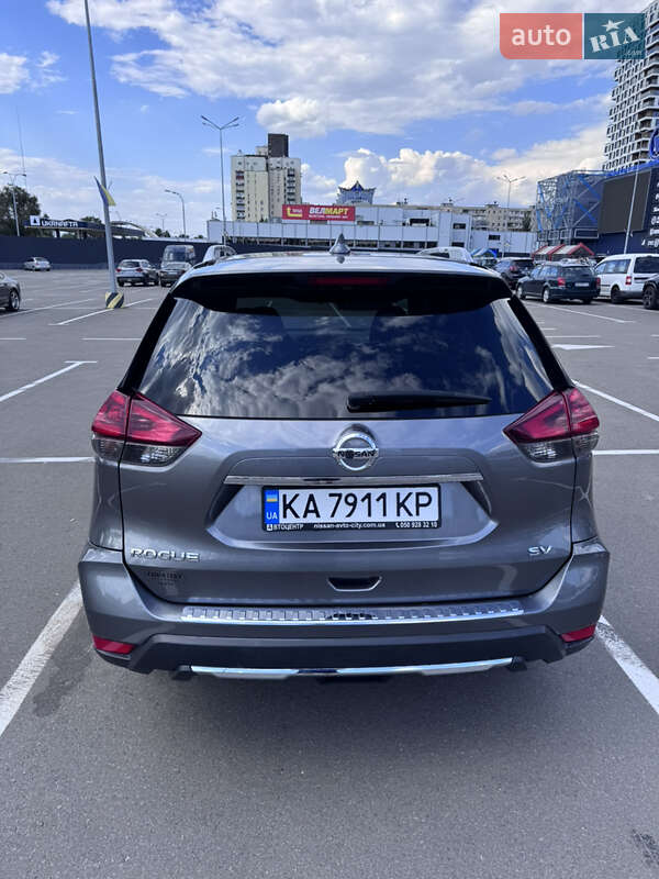 Внедорожник / Кроссовер Nissan Rogue 2018 в Киеве