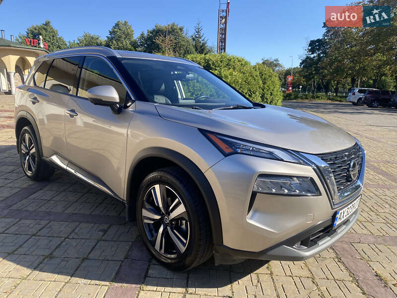 Nissan Rogue 2021