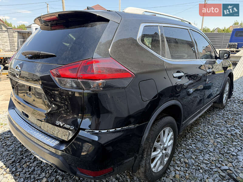 Внедорожник / Кроссовер Nissan Rogue 2018 в Ровно