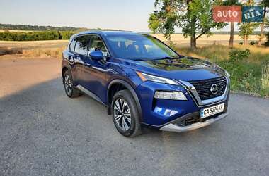 Внедорожник / Кроссовер Nissan Rogue 2021 в 