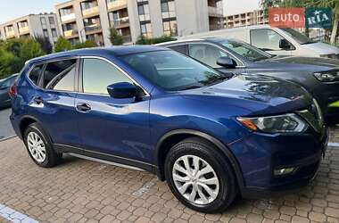 Внедорожник / Кроссовер Nissan Rogue 2018 в Киеве