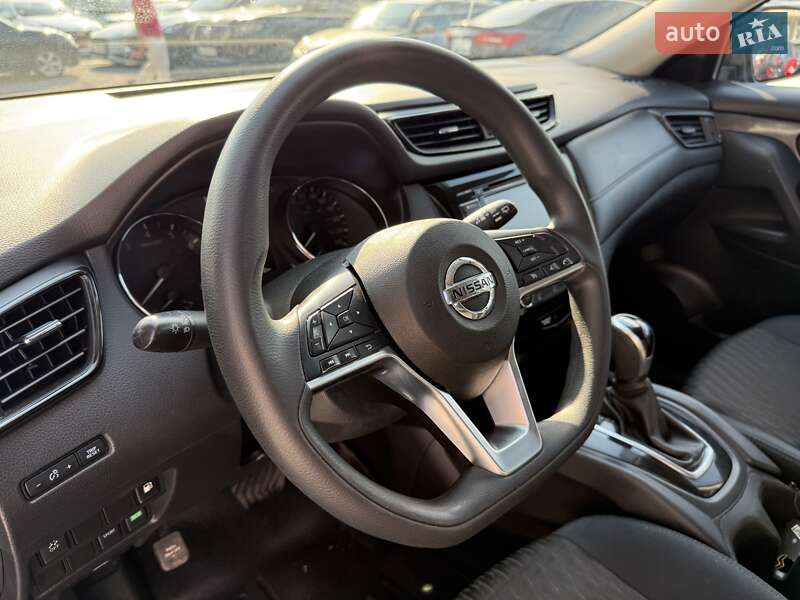 Внедорожник / Кроссовер Nissan Rogue 2018 в Днепре