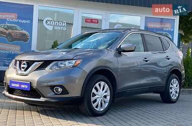 Позашляховик / Кросовер Nissan Rogue 2016 в Львові