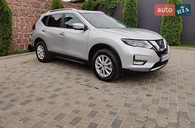 Позашляховик / Кросовер Nissan Rogue 2018 в Києві