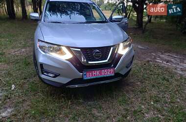 Внедорожник / Кроссовер Nissan Rogue 2018 в Ровно