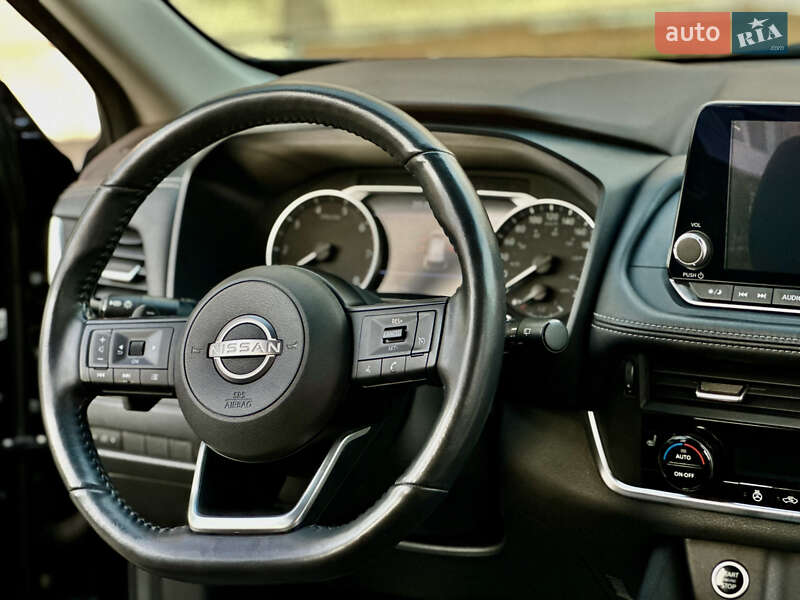 Внедорожник / Кроссовер Nissan Rogue 2022 в Умани