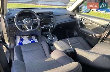 Внедорожник / Кроссовер Nissan Rogue 2017 в 