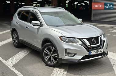 Внедорожник / Кроссовер Nissan Rogue 2019 в Киеве