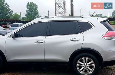 Внедорожник / Кроссовер Nissan Rogue 2015 в 