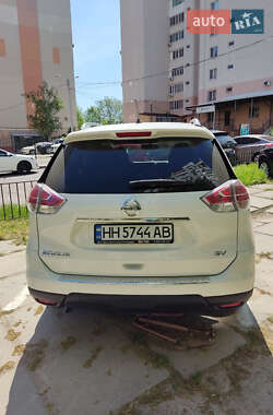 Внедорожник / Кроссовер Nissan Rogue 2015 в Одессе
