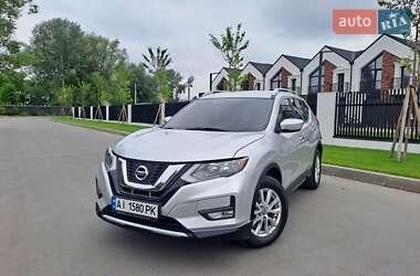 Позашляховик / Кросовер Nissan Rogue 2017 в Білій Церкві