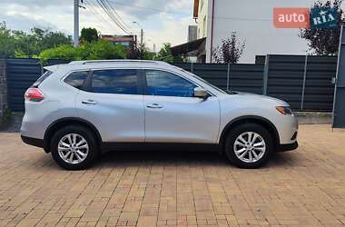 Позашляховик / Кросовер Nissan Rogue 2015 в Виноградові