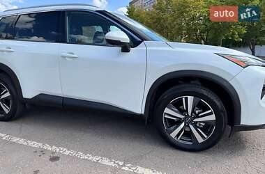 Внедорожник / Кроссовер Nissan Rogue 2024 в 