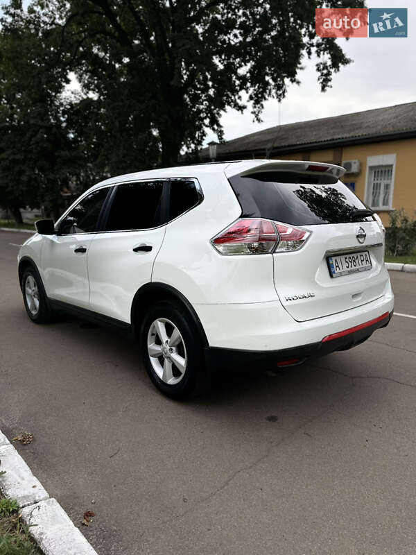 Позашляховик / Кросовер Nissan Rogue 2016 в Переяславі