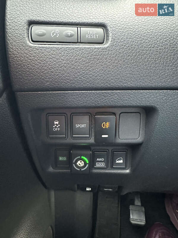 Внедорожник / Кроссовер Nissan Rogue 2015 в Киеве фото 19 Внедорожник / Кроссовер Nissan Rogue 2015 в Киеве