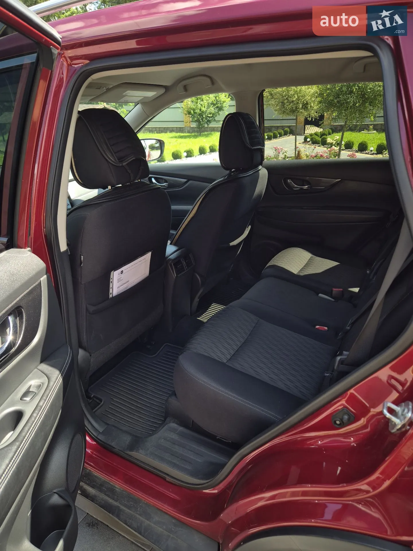 2017 Nissan Rogue - мініатюра 12