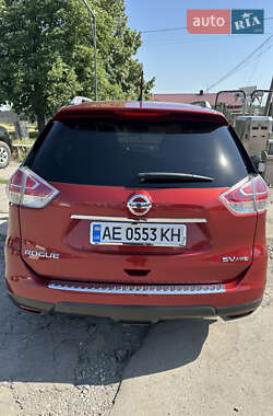 Внедорожник / Кроссовер Nissan Rogue 2015 в 