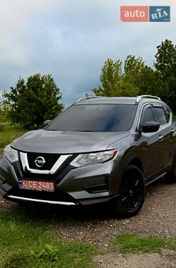 Позашляховик / Кросовер Nissan Rogue 2017 в Львові