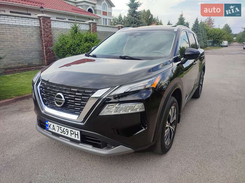 Nissan Rogue 2021