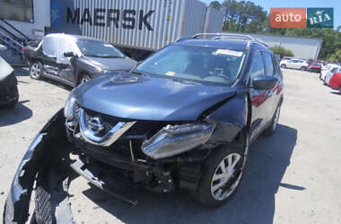 Внедорожник / Кроссовер Nissan Rogue 2016 в 