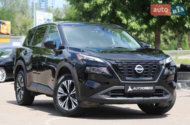 Позашляховик / Кросовер Nissan Rogue 2023 в Києві