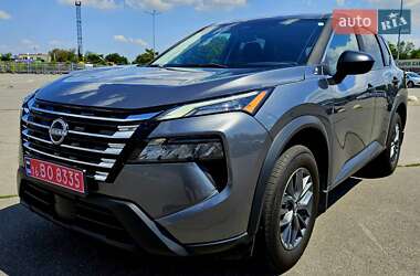 Позашляховик / Кросовер Nissan Rogue 2024 в Дніпрі
