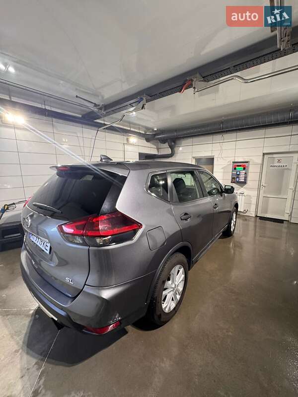 Позашляховик / Кросовер Nissan Rogue 2018 в Києві