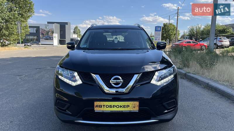 Внедорожник / Кроссовер Nissan Rogue 2015 в Николаеве