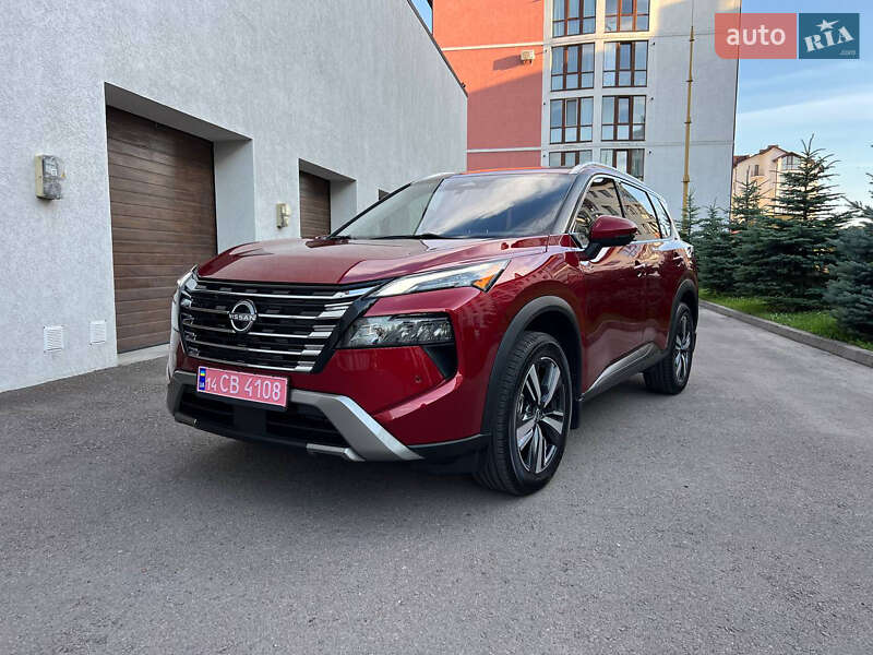 Внедорожник / Кроссовер Nissan Rogue 2024 в Киеве